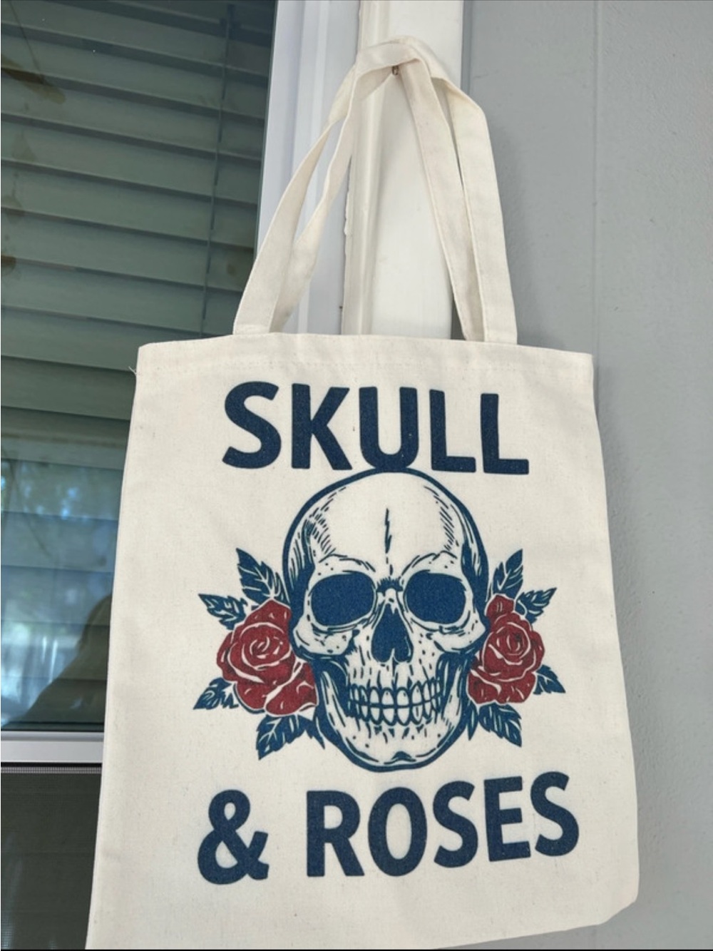 Source Unknown Skull & Roses Canvas Tote - Cream with Navy & Red